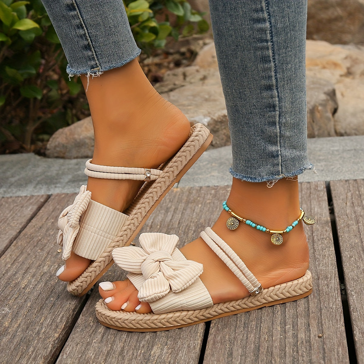 Elegante Slip-on-Sandalen mit Schleife – Stil & Komfort
