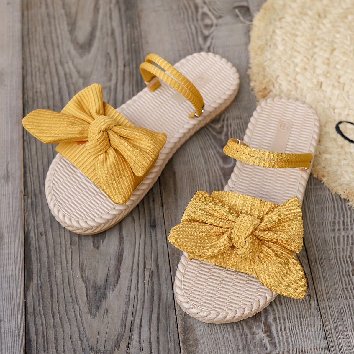 Elegante Slip-on-Sandalen mit Schleife – Stil & Komfort
