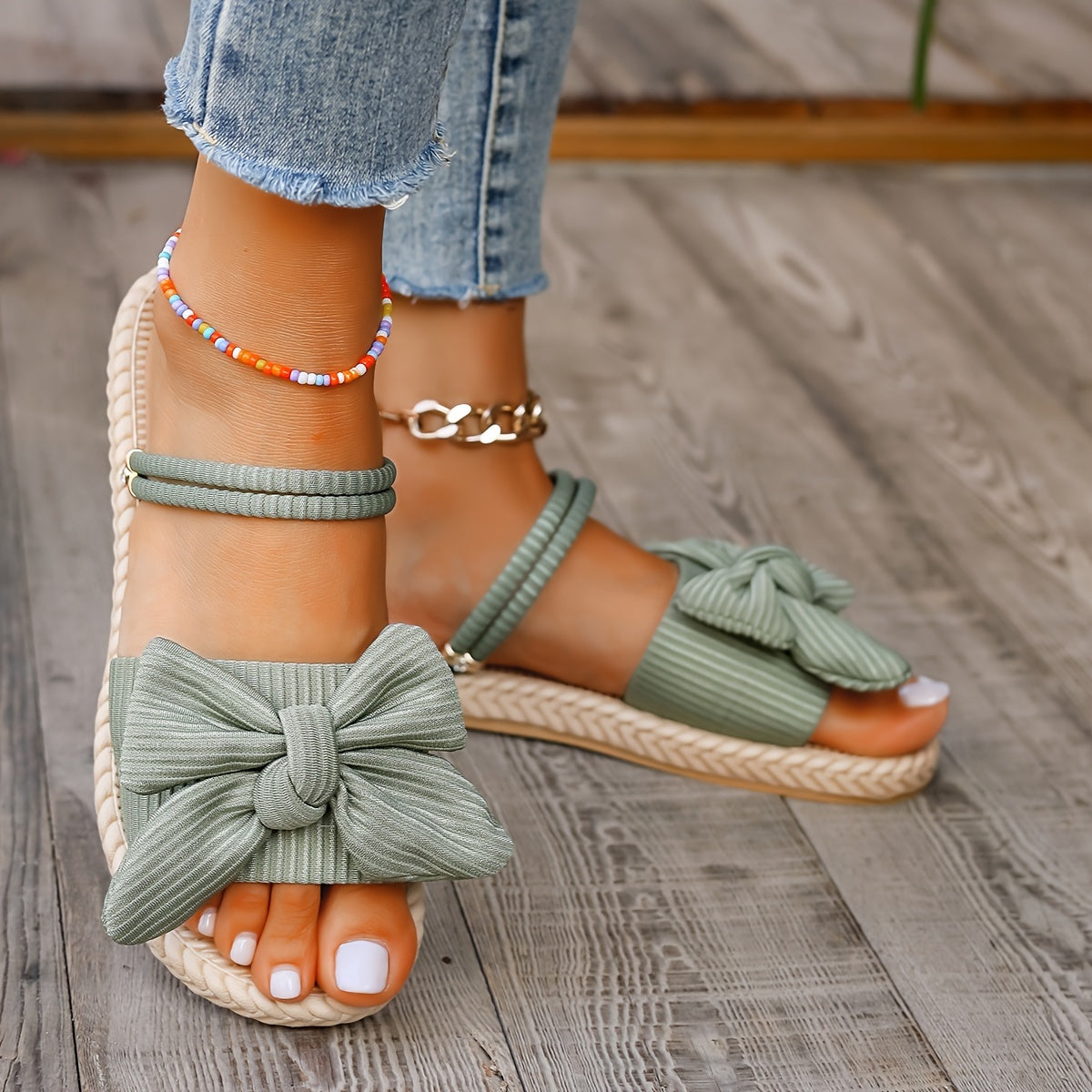 Elegante Slip-on-Sandalen mit Schleife – Stil & Komfort