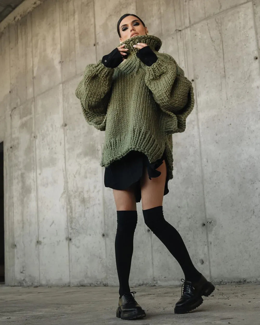 Damen Strickpullover Mit Rollkragen – Oversize Design Aus Grobstrick