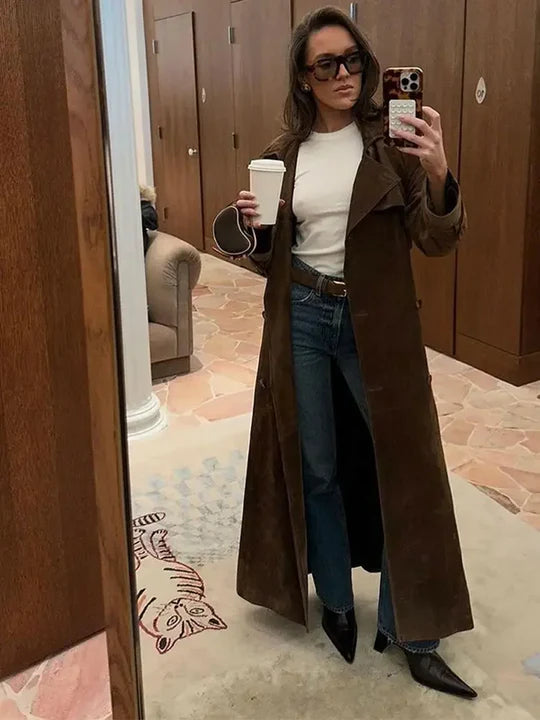Eleganter Damen Trenchcoat aus Wildlederimitat