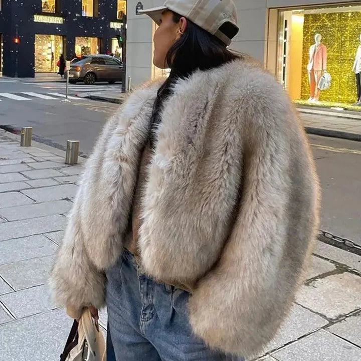 Damen Kunstpelz Jacke Mit Großem Kragen – Elegante Winterjacke Für Alltag & Anlässe