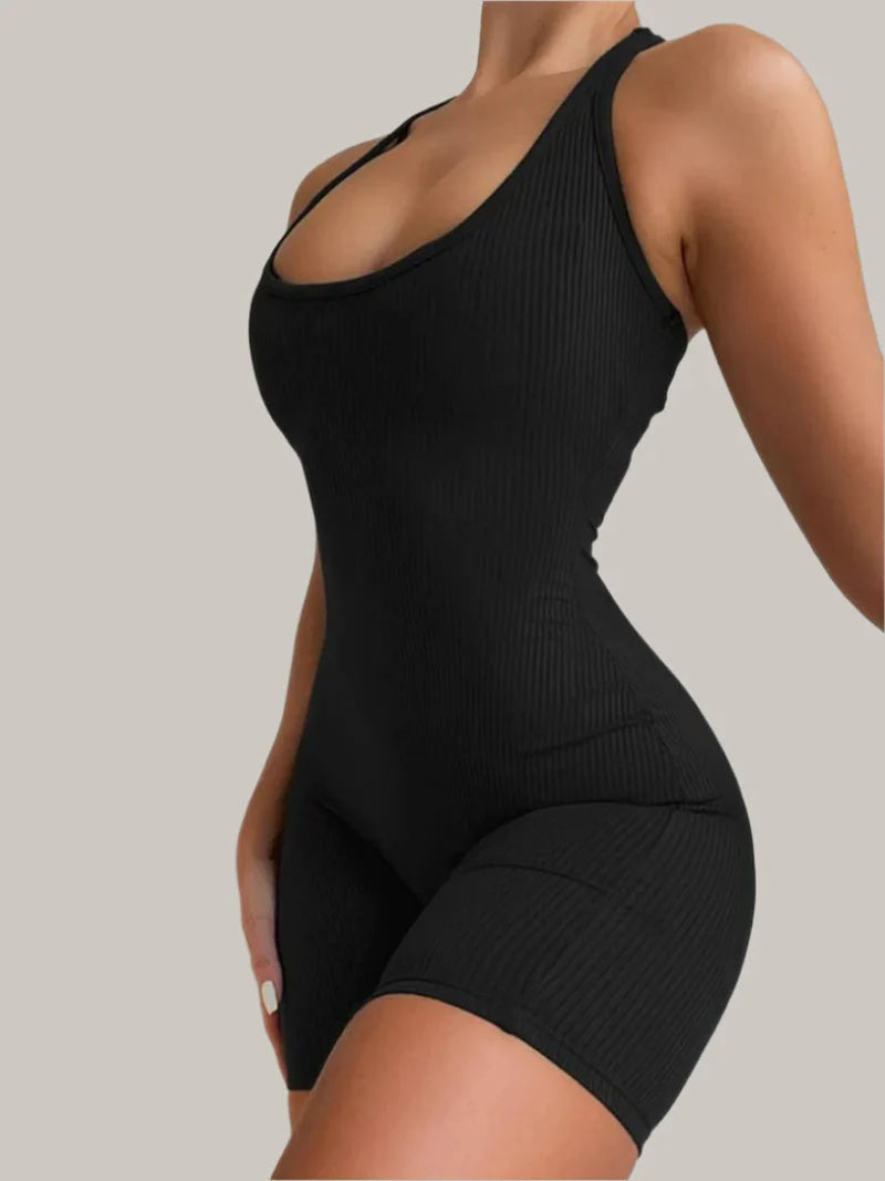 Damen Jumpsuit kurz – Figurbetont & Sportlich