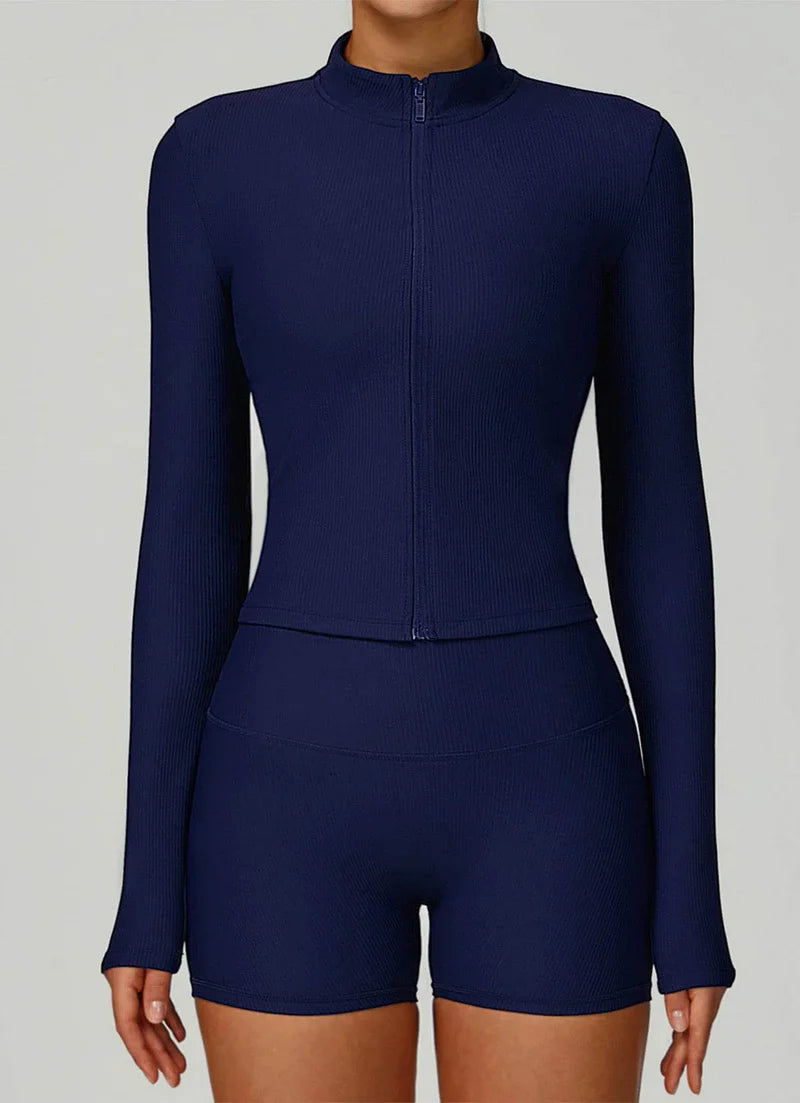 Sportliches Damen Zweiteiler Set mit Reißverschluss-Jacke & Shorts